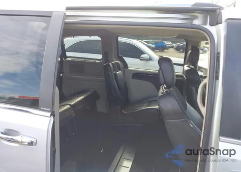 2012 Chrysler Town & Country Limited from USA, damaged, VIN 2C4RC1GG2CR107102